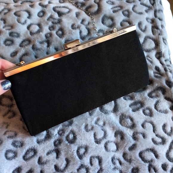 Black Clutch - Picture 5 of 7